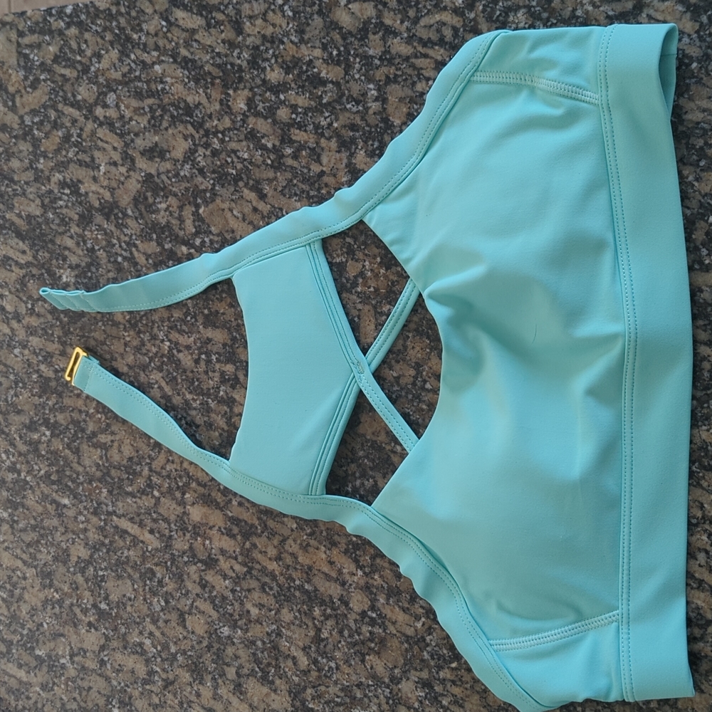 Chestee x Barbella Box sports bra/swim top size 8